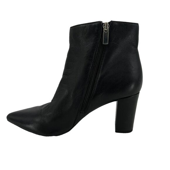 Bandolino BD Zoila Heel Ankle Booties Size 11 Black Leather Pointed Toe Studded - Picture 2 of 14